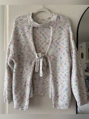Women’s Cream Speckled Tie-Front Sweater L
